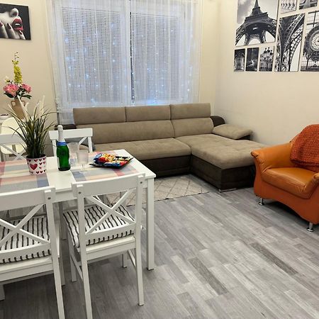 Relax Island Family Friedly Apartment Budapest Exterior foto
